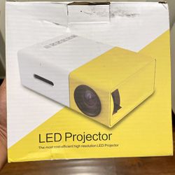 TV Smart Projector, Portable projector Pico Full Color LED LCD Video Projector, Compatible with TV Stick Smartphone/HDMI/USB  Display resolution 1920 