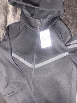 Kids Nike Tech