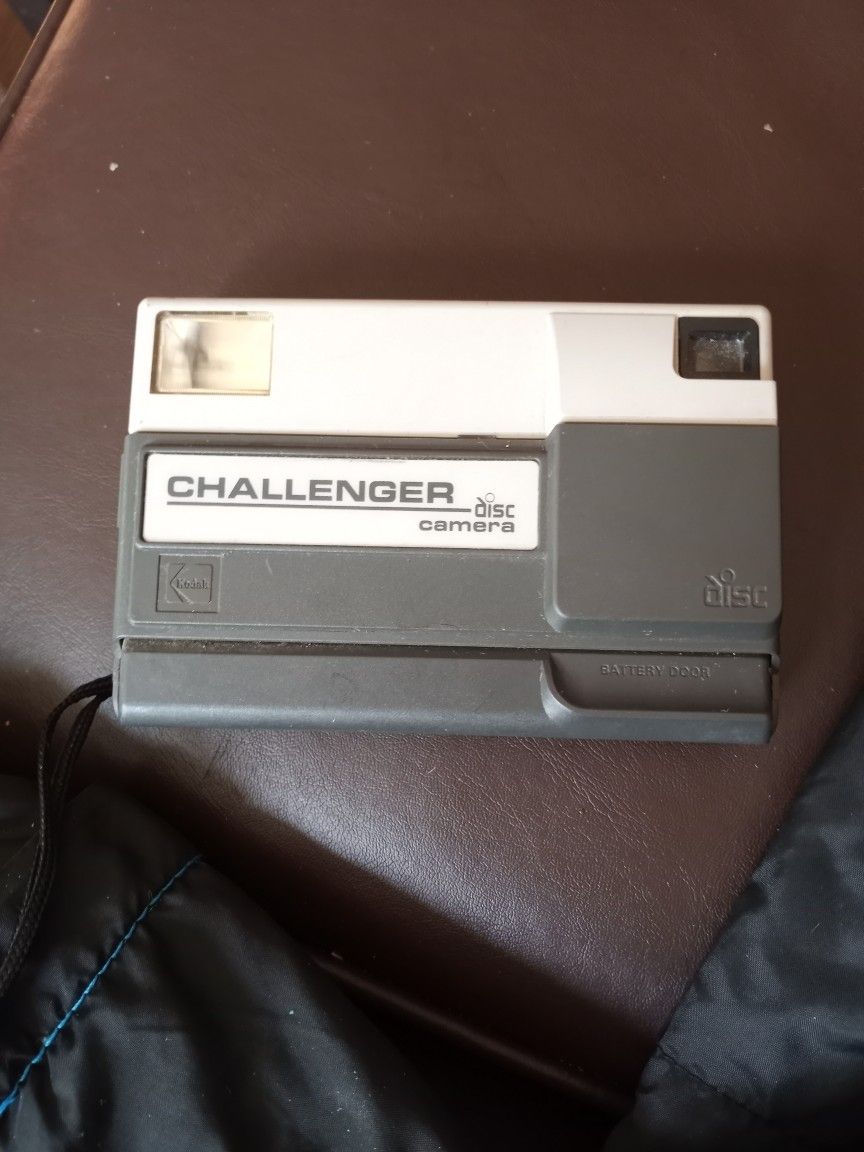 Challenger Tele Disc Camera 1980's