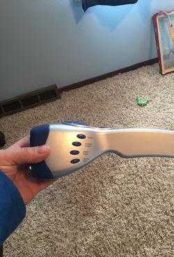Kids flashlight makes nature sounds