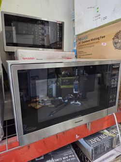 Panasonic Microwave 2,2 cu