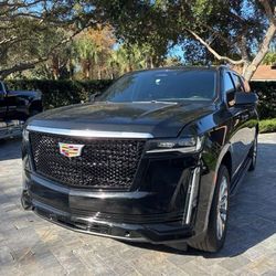 2023 Cadillac Escalade ESV
