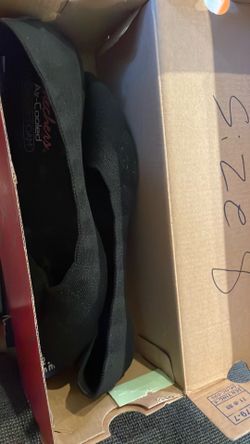 Skechers flats