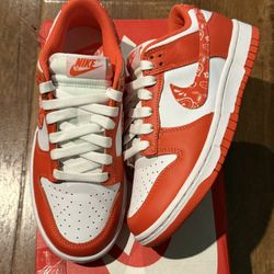 Nike Dunk Low Orange Paisley Size 6.5 Women’s 5Y