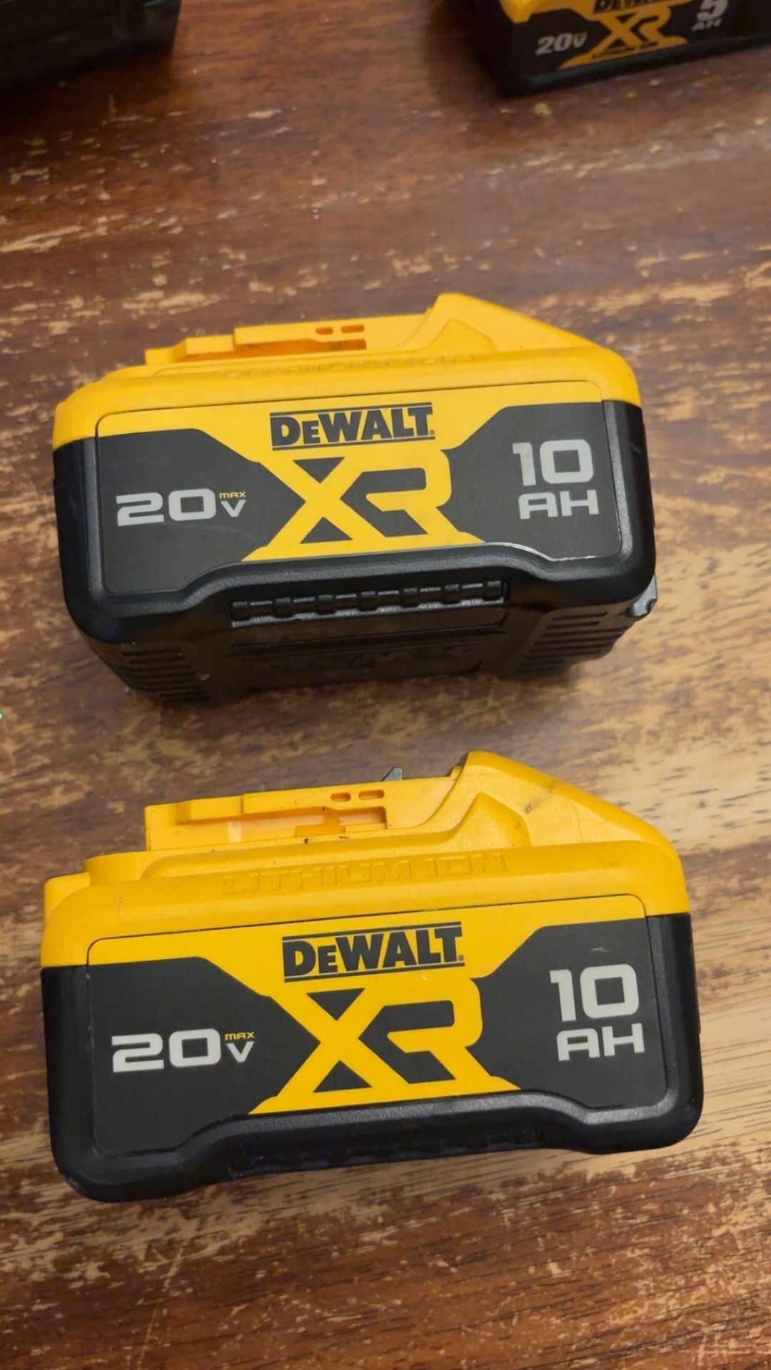 Dewalt 10 AH Batteries