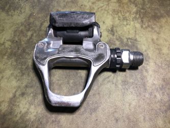 Shimano 105 RIGHT pedal - single