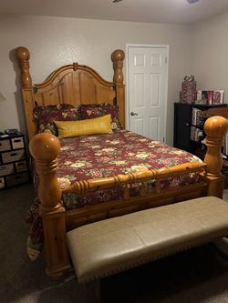 Wood Bedroom Set!