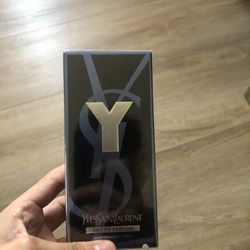 Ysl Colonge 