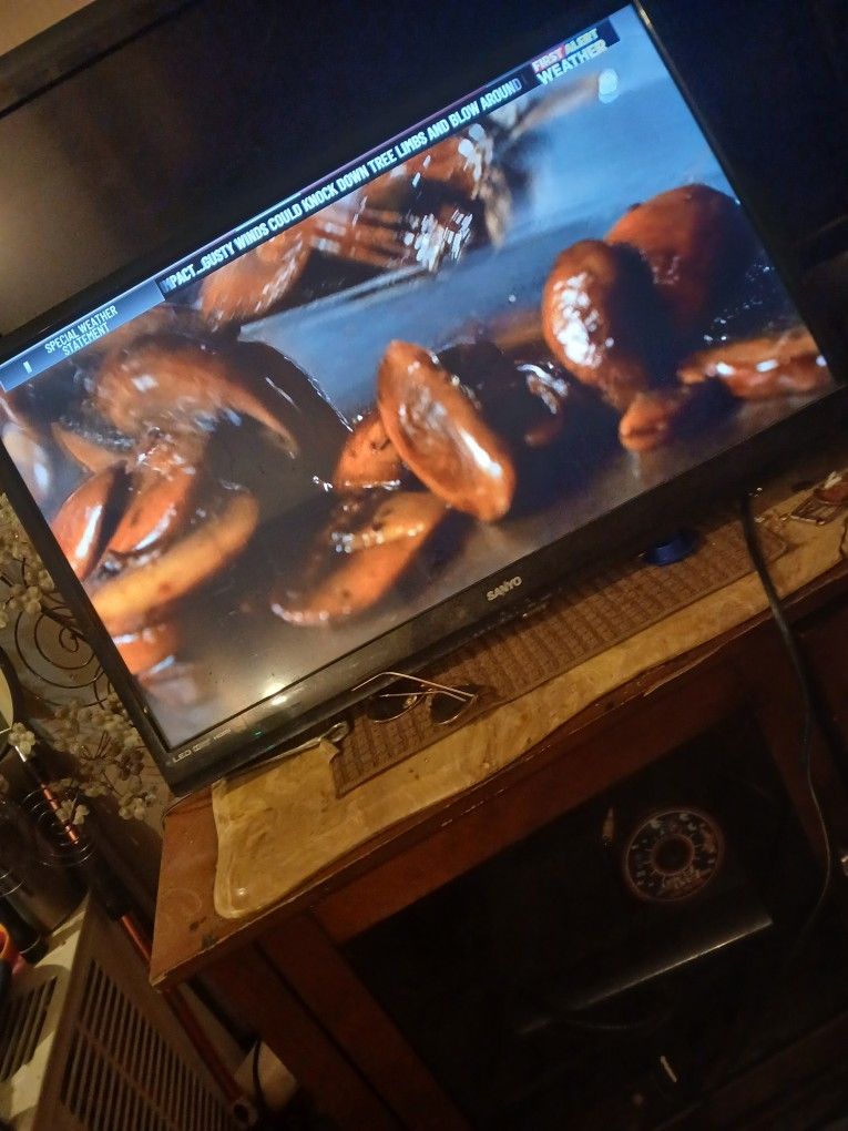 Sanyo flat Screen TV 40 Inches