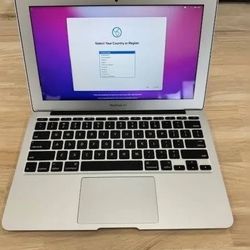MacBook Air- MacOS Monterey - $130