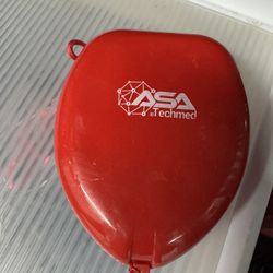 Medical CPR Mask - CPR Pocket Resuscitator Mask, Oxygen Inlet, Elastic Head Strap, Clamshell Case, Antiseptic Prep Pads, and Gloves - Suitable for Adu