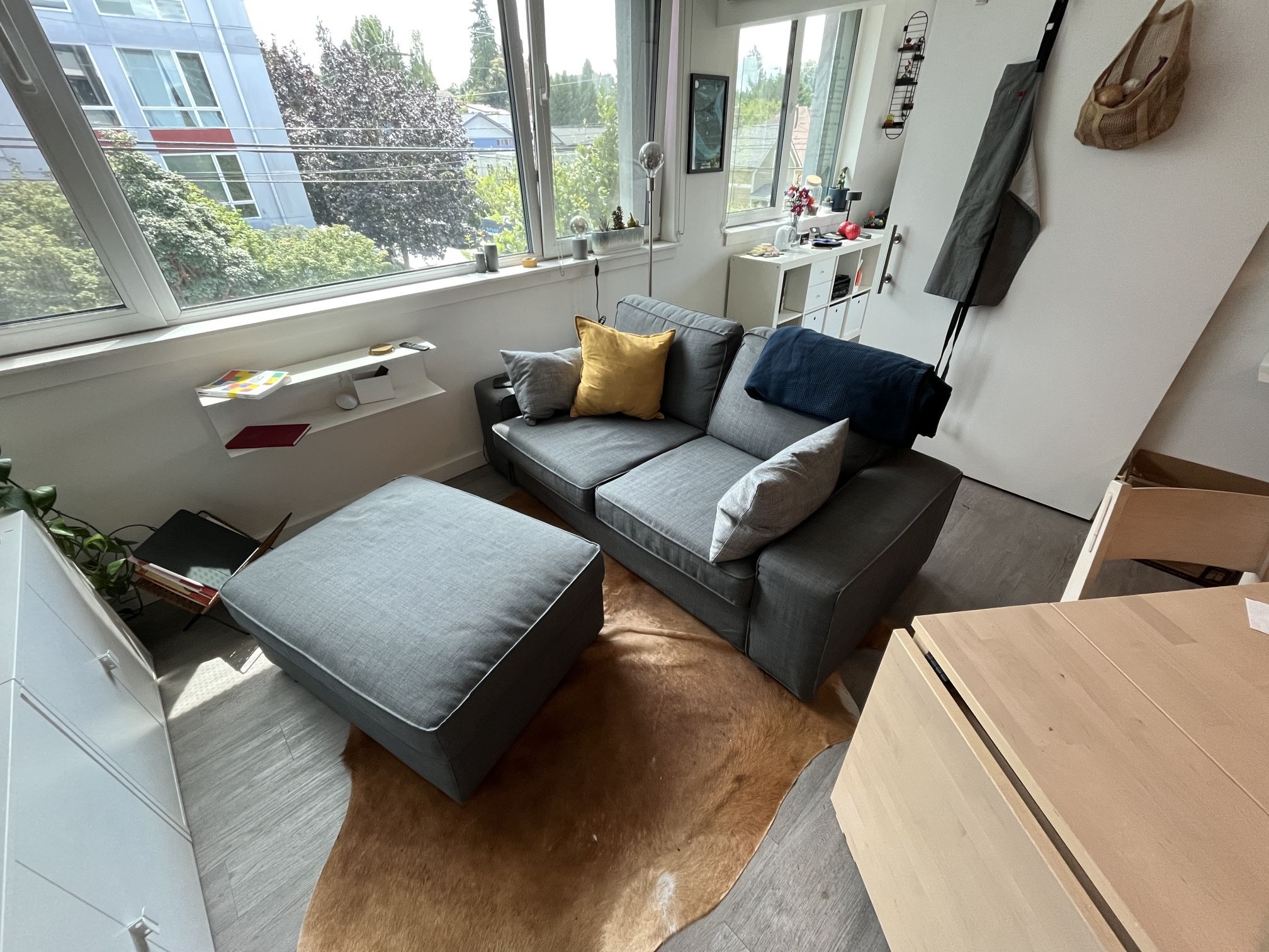 KIVIK Loveseat and Ottoman, Gray