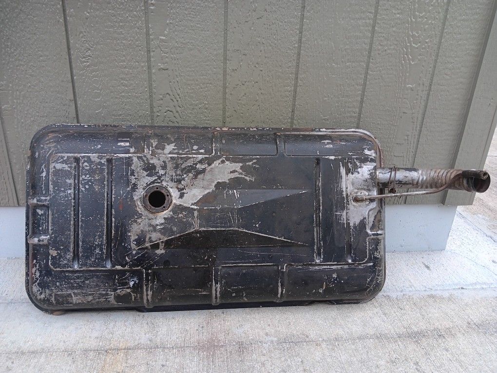 1937 Chrysler Fuel Tank