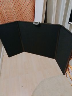 Trader Joe Voyager Monster Briefcase Display