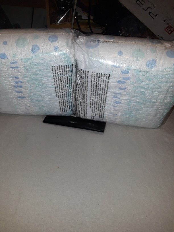 Pampers