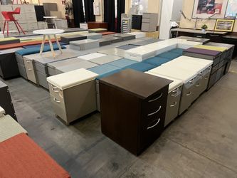 SMALL PEDESTAL FILE CABINETS    -can deliver-