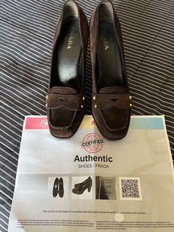 Authentic Prada heels size 7.5 US size