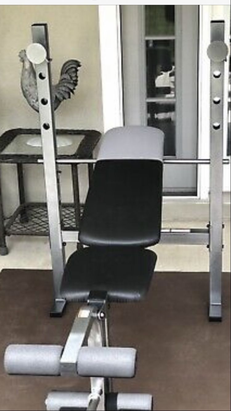 Weight bench/gym