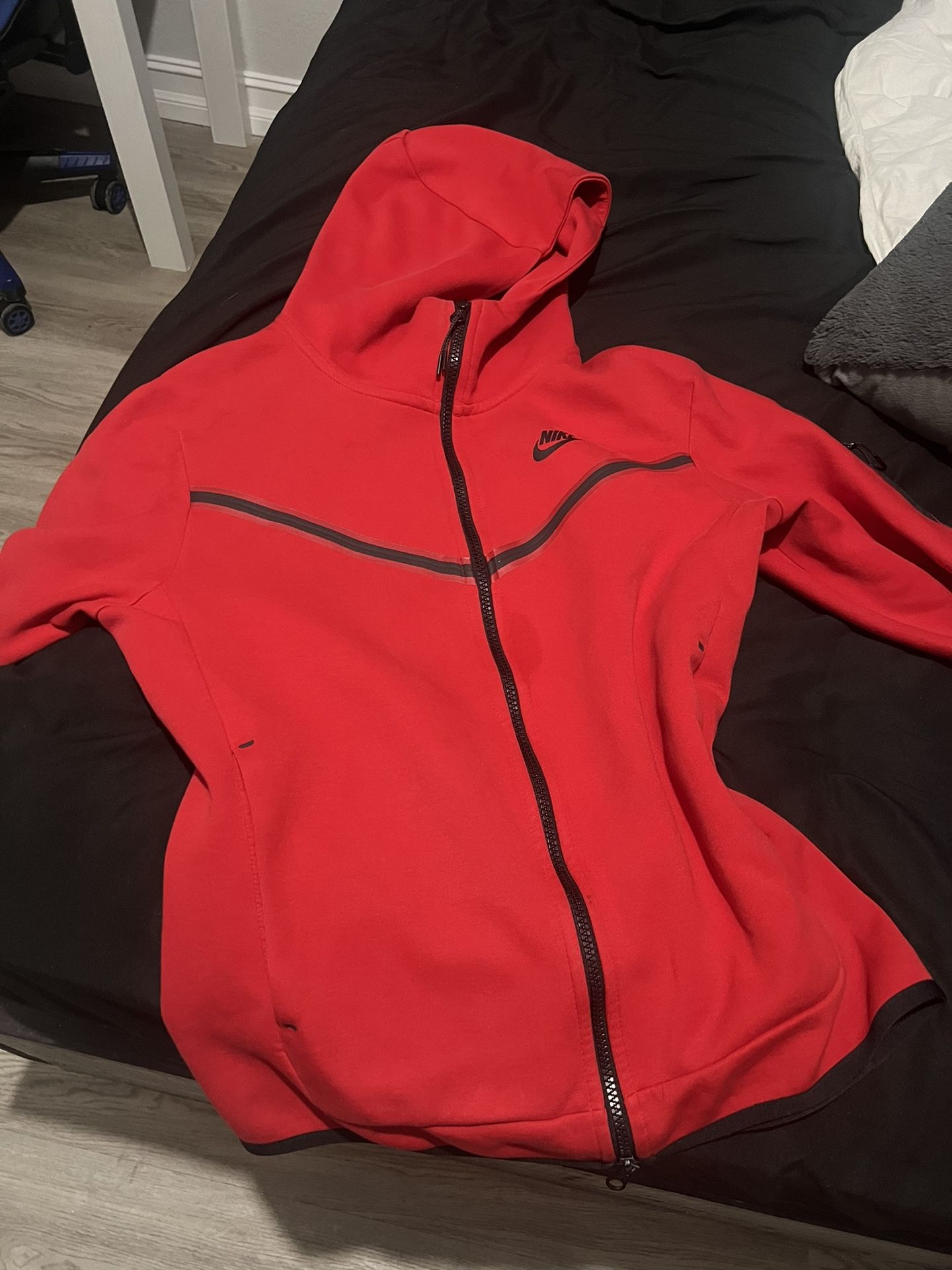 red nike tech/ size small 