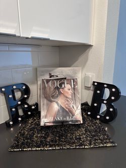 VOGUE Magazine September 2024 Issue Blake Lively Cover (Authentic)