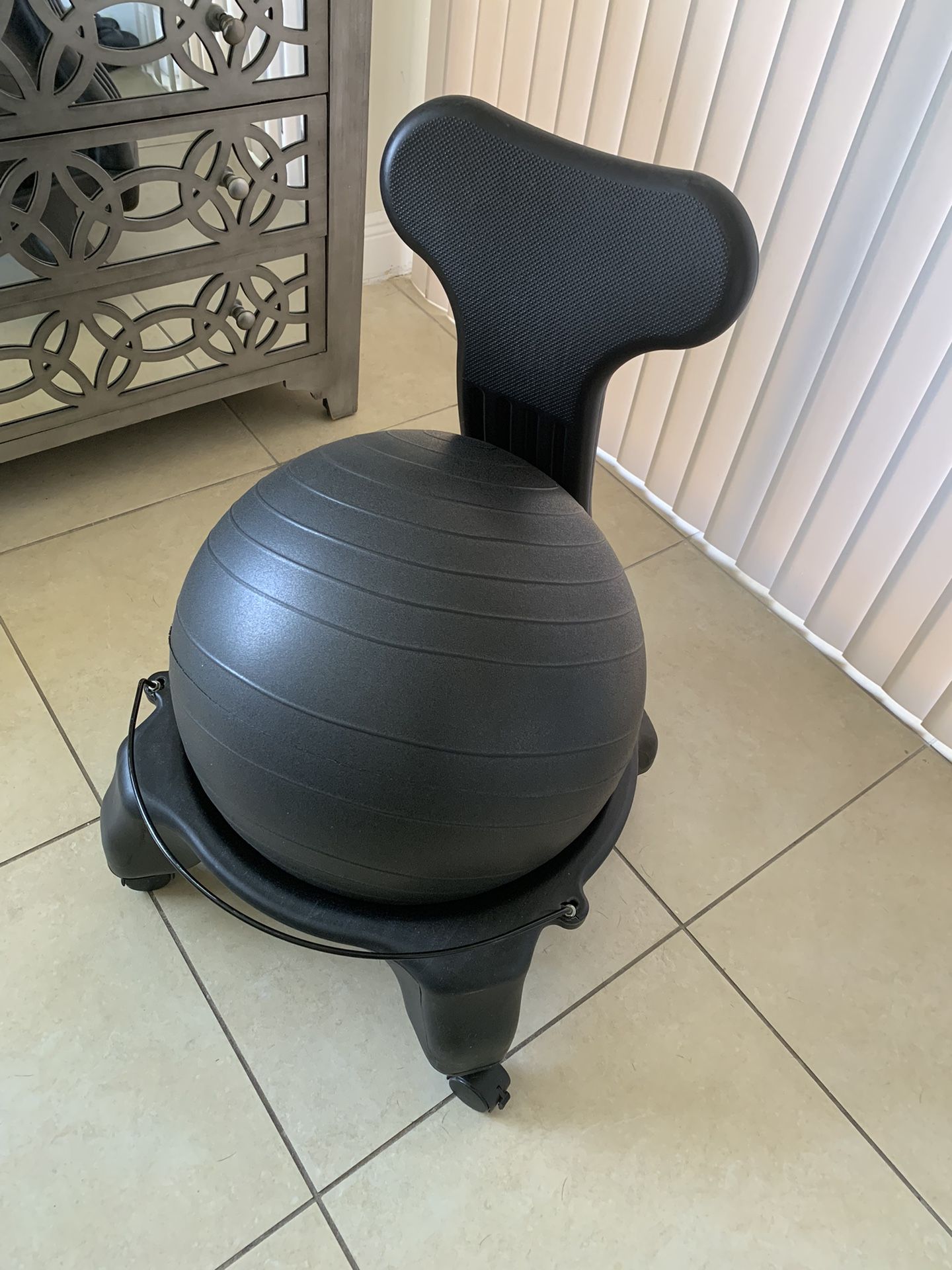 Medicine Ball Chair