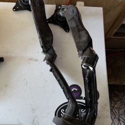 Dual Monitor Arms 