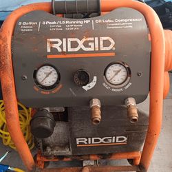 RIDGID 5gal. Air compressor