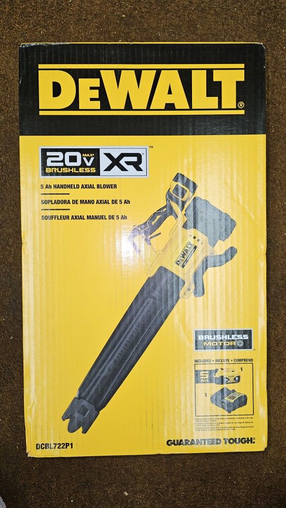 DEWALT
20V MAX 125 MPH 450 CFM Brushless Cordless Battery Powered Blower Kit with (1) 5 Ah Battery & Charger