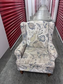 Living Room Arm Chair