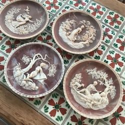 VINTAGE STONE COLLECTORS PLATES