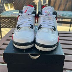 Air Jordan 4 Retro (GS)