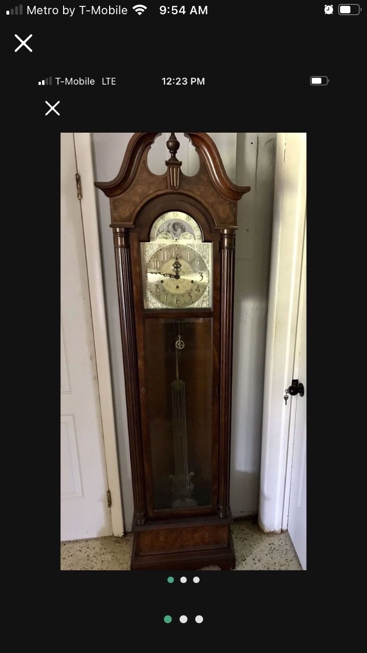 Old Grandfather Clock 