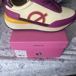 Nikki minaj gym shoes