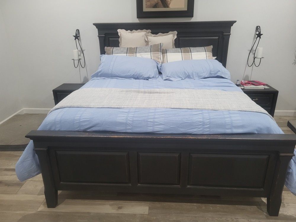 King size bedroom set