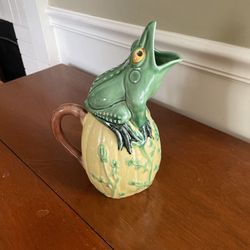 Frog Antique Water Vase