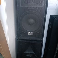 SPEAKER CABINETS 15"