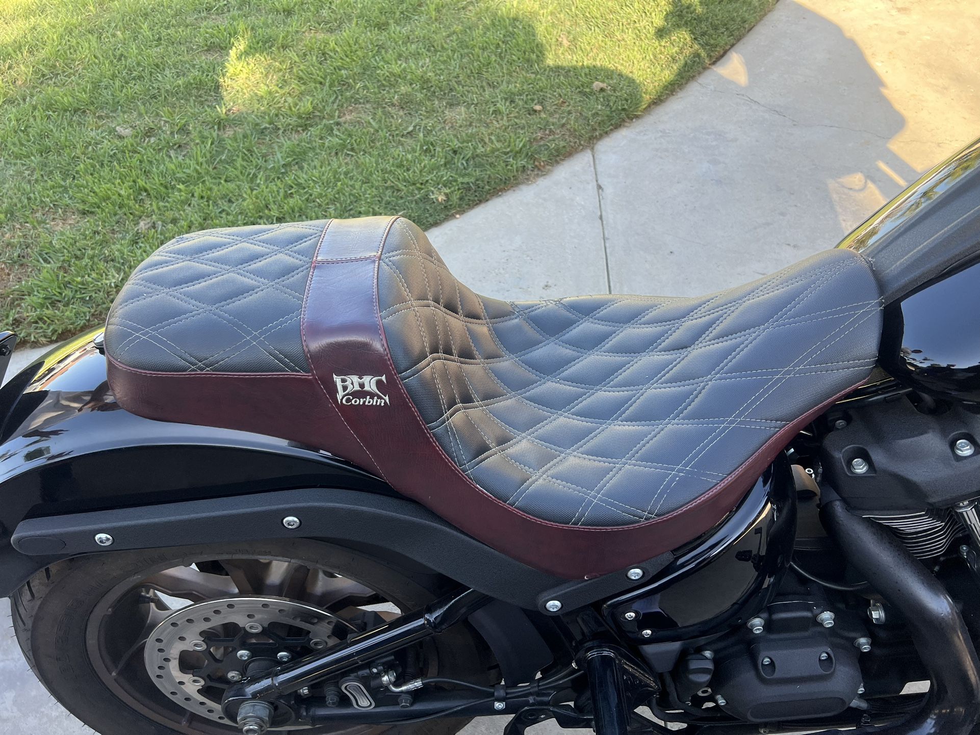 BMC CORBIN STEP UP FXLRS SEAT LOW RIDER S