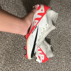 nice Soccer Cleats
