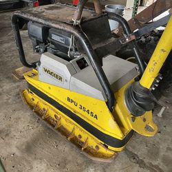 Wacker Plate compactor