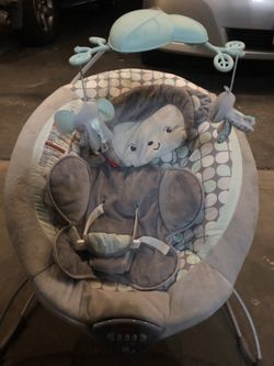 Baby bouncer
