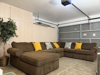 Large Brown Sectional - free delivery