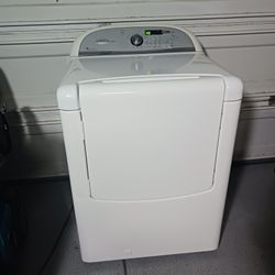 Whirlpool Cabrio Gas Dryer Excellent Working Condition 