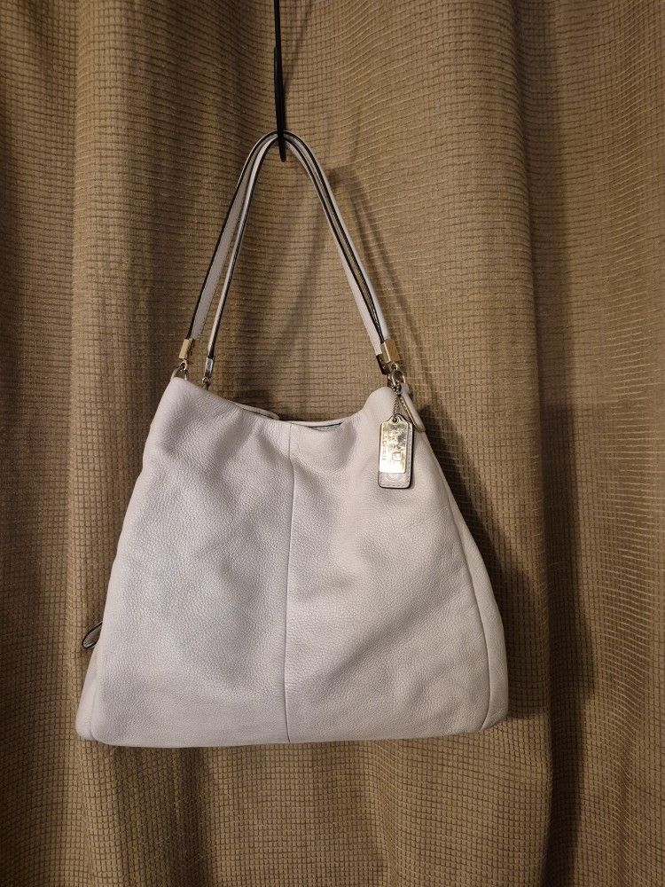 Coach Madison Phoebe Winter White Leather Shoulder Bag 3 Compartments CLEAN Tan inside