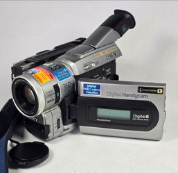 Sony Digital8 Handycam DCR-TRV510 Camcorder