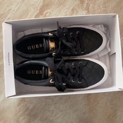 Women’s GUESS Sneakers size 6 1/2