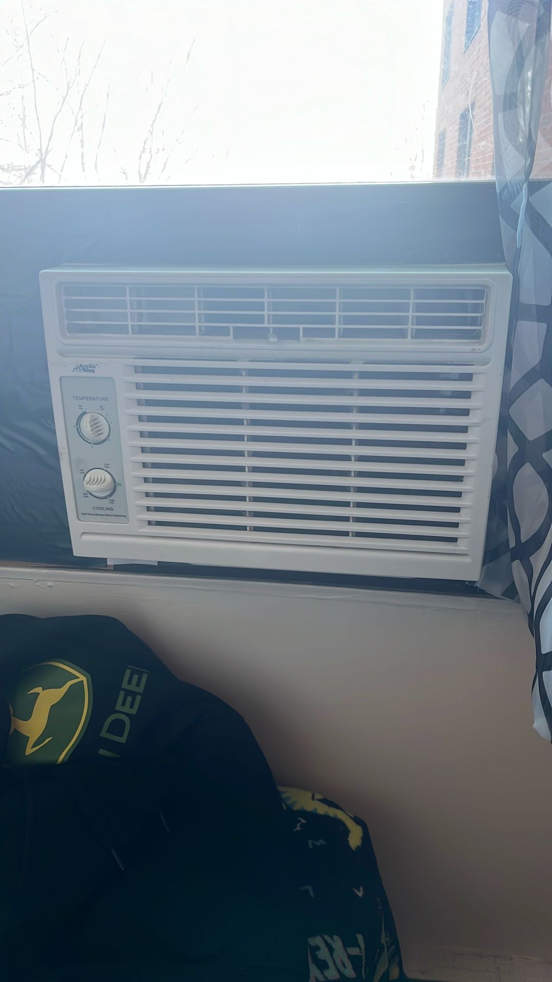 5,000 BTU Air conditioner