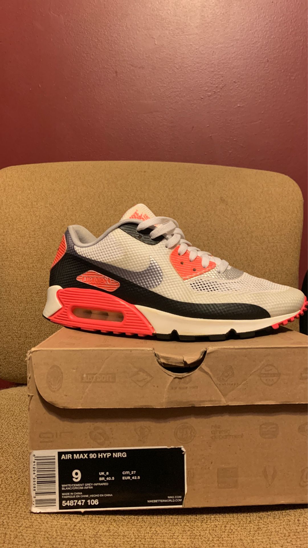 SIZE AIR MAX 90 HYP NRG