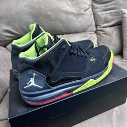 Jordan Flight Origins Sz 13