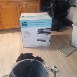 HP Color Laser Jet Pro Pinter