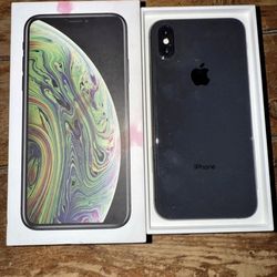 iPhone XS